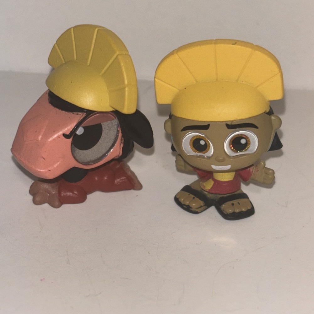 2 Disney Doorables Series 10 Kuzco and Llama Kuzco from‎ Emperors New Groove